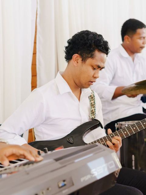 Guitariste de Blessing Revival